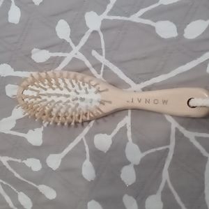 Brand new monat hair brush